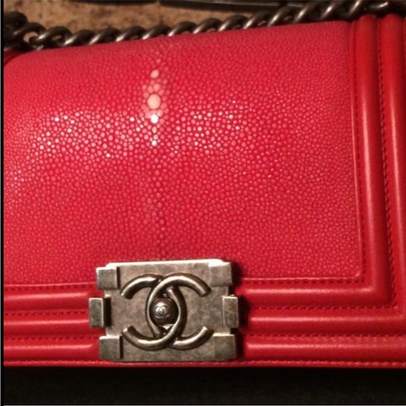 RARE STINGRAY CHANEL BOY BAG - Picture 5 of 15